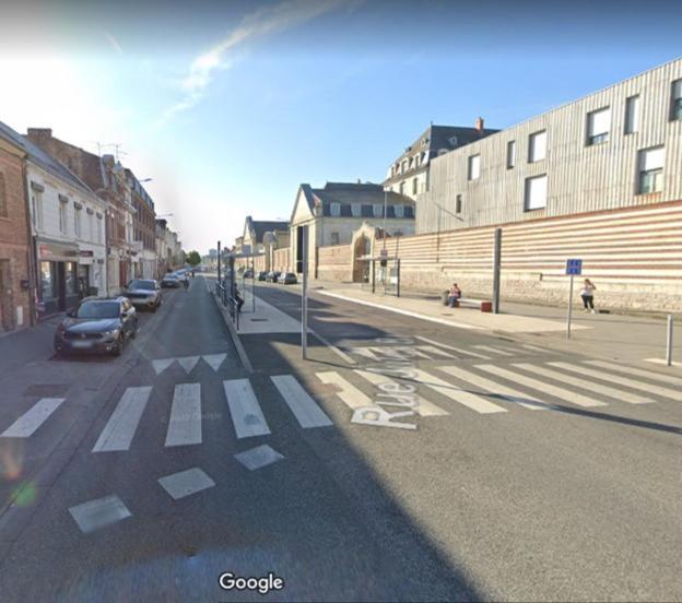 Grand Studio Amiens Gare Tout Confort Wifi Netflix 2Pers Esterno foto
